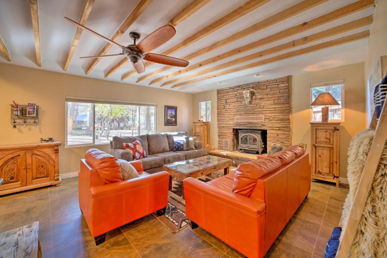 Cozy Cabin Retreat With Patio And Fenced Yard بايسون المظهر الخارجي الصورة