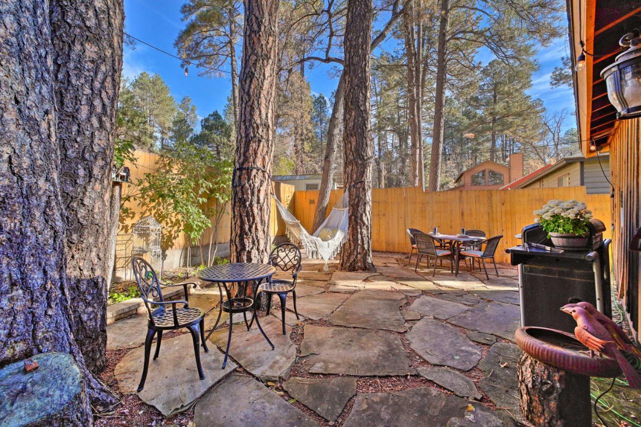 Cozy Cabin Retreat With Patio And Fenced Yard بايسون المظهر الخارجي الصورة