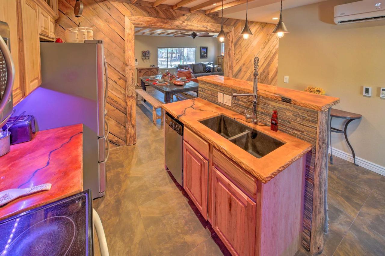 Cozy Cabin Retreat With Patio And Fenced Yard بايسون المظهر الخارجي الصورة