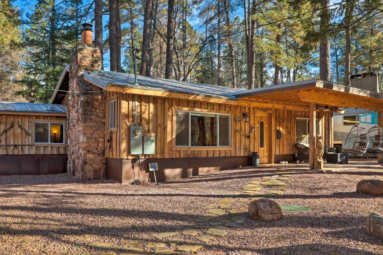 Cozy Cabin Retreat With Patio And Fenced Yard بايسون المظهر الخارجي الصورة